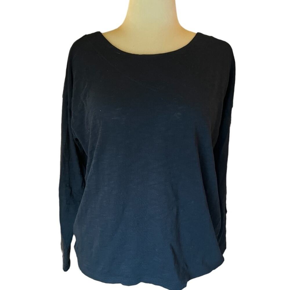 Lilla P Black Hi-Low Tee in Loose Knit Slub - Large